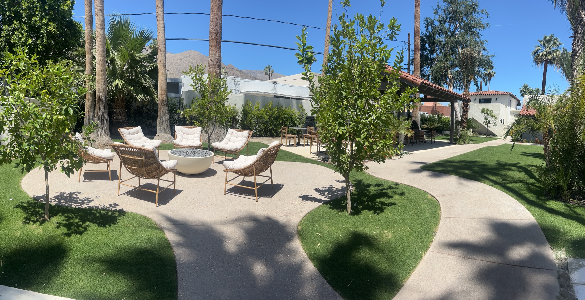 Harlow Gardens